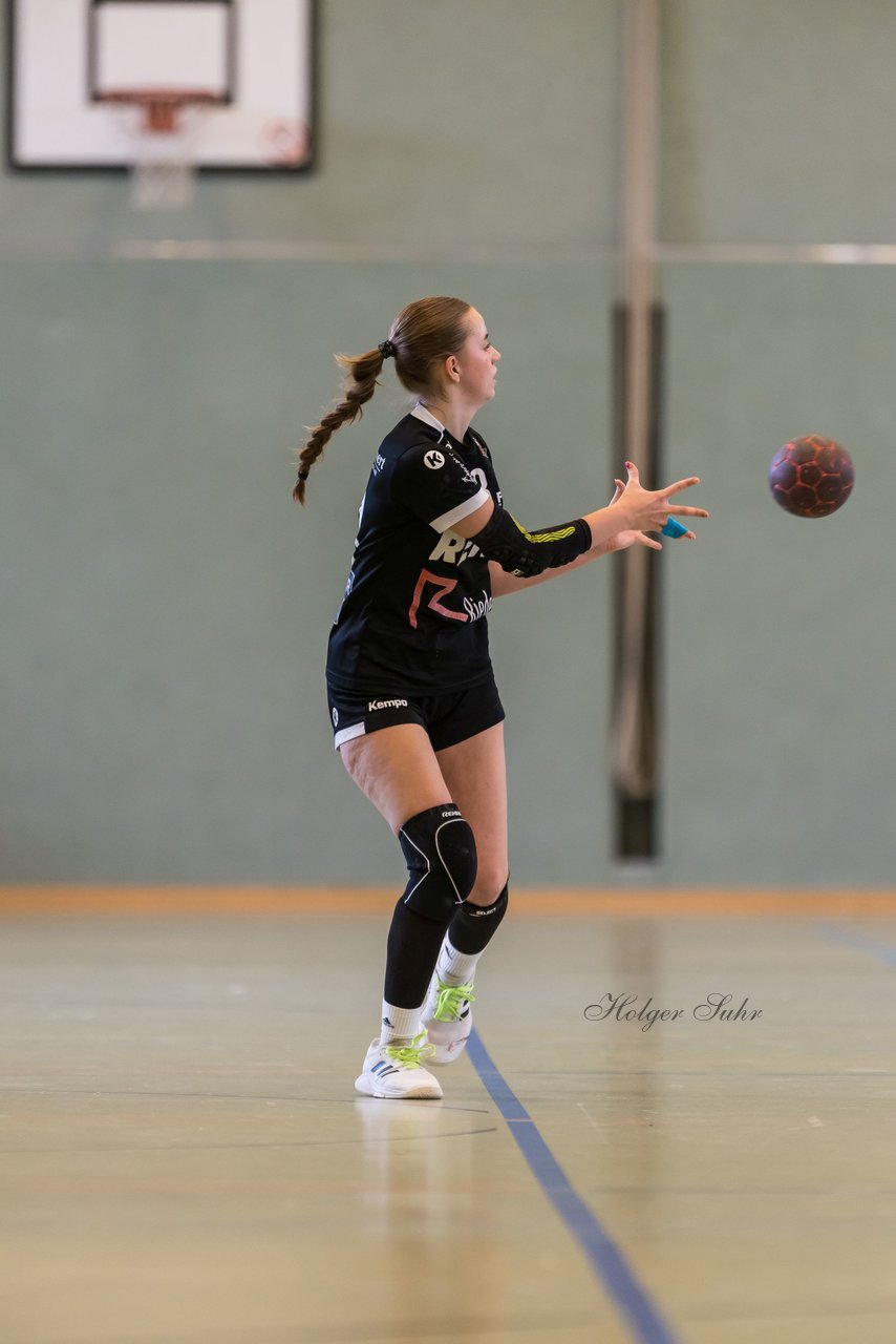 Bild 198 - wBJ SV Henstedt Ulzburg - Bramstedter TS : Ergebnis: 27:15